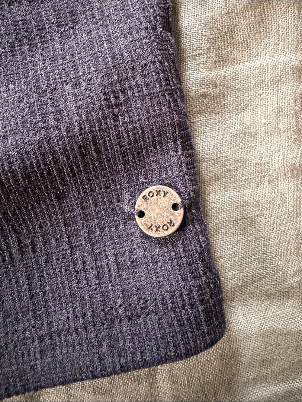 Roxy Navy Ribbed Crop Tank Top - Picture 4 of 4